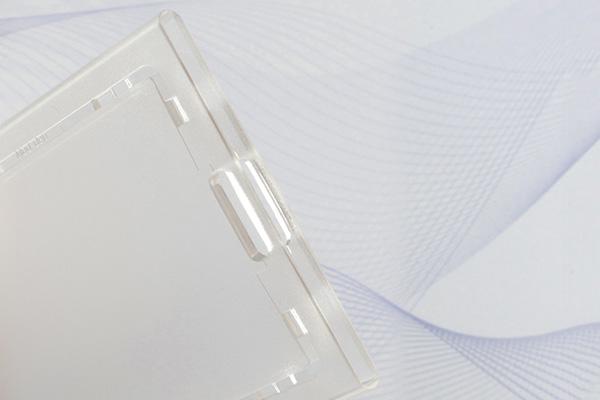 Clear Plastic Vertical Locking Card Holder 2.28" x 3.8" 1840-6630 - All Things Identification